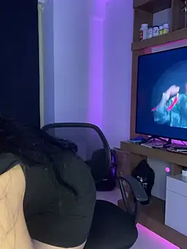 Snapshot of Julieta-sett chatting on January 2025 07:56:01 AM Julieta-sett online show from January 2025 07:56:01 AM