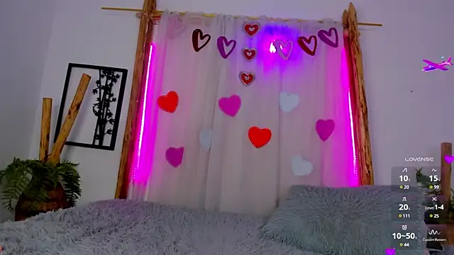  RedMoon online show from February 2025 05:36:01 PM