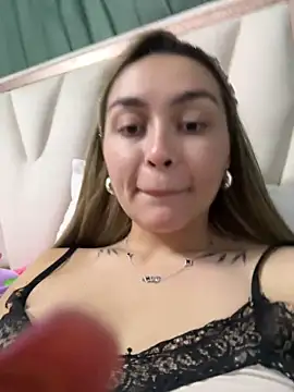 Snapshot of emma_oxford chatting on February 2026 02:54:01 AM emma oxford online show from February 2026 02:54:01 AM