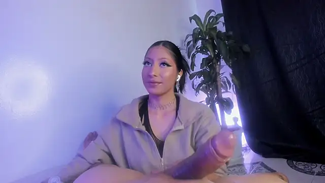 IssaandNeron sex online show from November 2025 01:57:02 PM