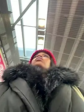 Snapshot of Black_Dolll chatting on February 2026 12:16:01 PM Black Dolll online show from February 2026 12:16:01 PM