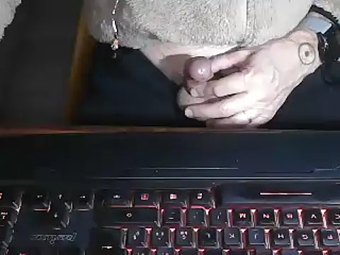 Adri gard online show from January 2025 10:39:01 PM