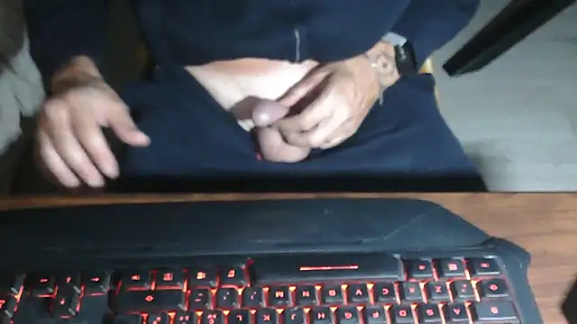 Adri gard online show from October 2025 08:20:02 PM