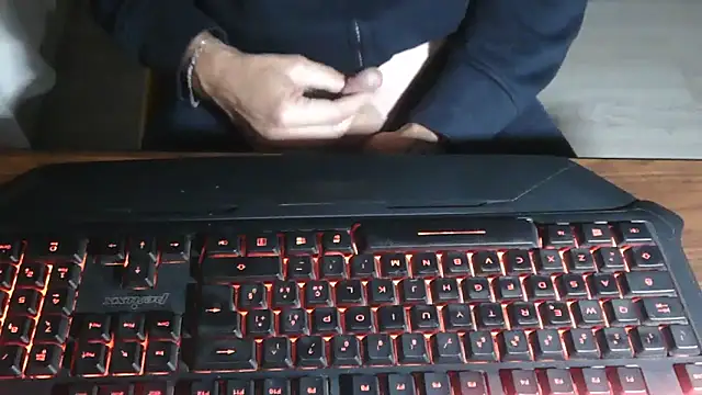 Adri gard online show from October 2025 09:49:02 PM