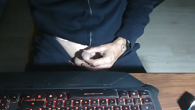 Adri gard online show from November 2025 09:47:01 PM