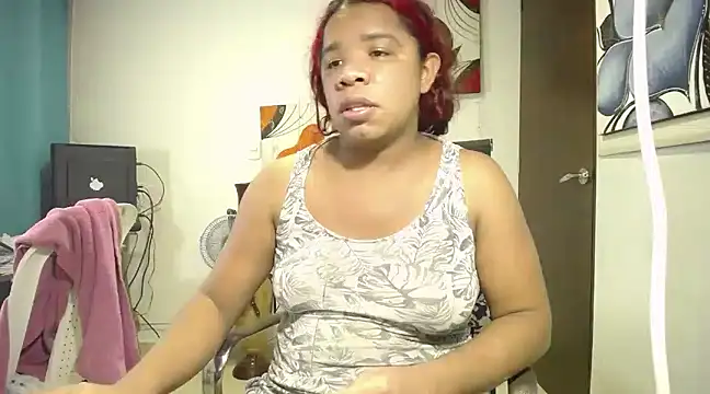 Snapshot of tsbigcock10incock chatting on February 2025 09:11:01 AM tsbigcock10incock online show from February 2025 09:11:01 AM