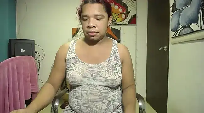 Snapshot of tsbigcock10incock chatting on February 2025 04:17:02 AM tsbigcock10incock online show from February 2025 04:17:02 AM