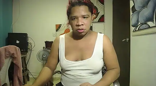 Snapshot of tsbigcock10incock chatting on March 2025 05:30:01 AM tsbigcock10incock online show from March 2025 05:30:01 AM