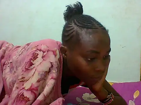 sexxyqueenn22 online show from December 2025 06:38:02 PM