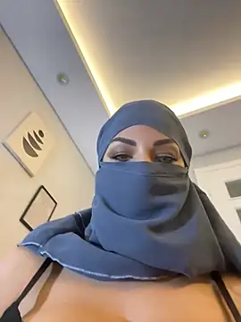 Amberonee31 online show from March 2025 07:07:02 PM