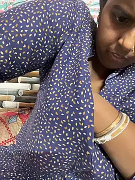 Beauty-queen online show from March 2025 11:00:02 AM