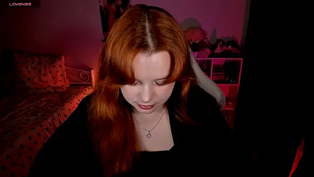  Lisa x online show from October 2025 02:17:02 PM