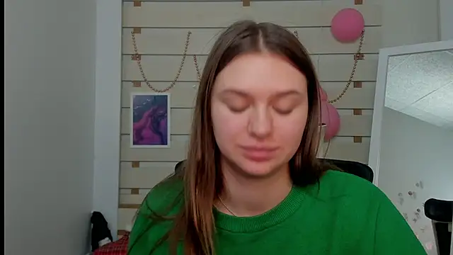 Josephine Kiss online show from February 2025 04:36:02 PM