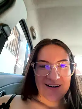 livgomez online show from January 2026 01:15:02 PM