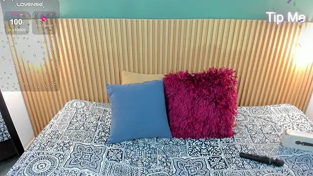  anavictoria  online show from October 2025 01:22:02 PM