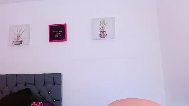  abby Cooper  online show from January 2025 06:01:01 AM