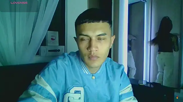 Tifanny Sweett online show from December 2025 02:51:02 AM