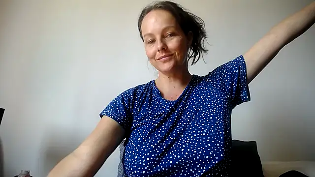 Snapshot of Kinky_Lyrical chatting on March 2025 10:52:01 AM Kinky Lyrical online show from March 2025 10:52:01 AM