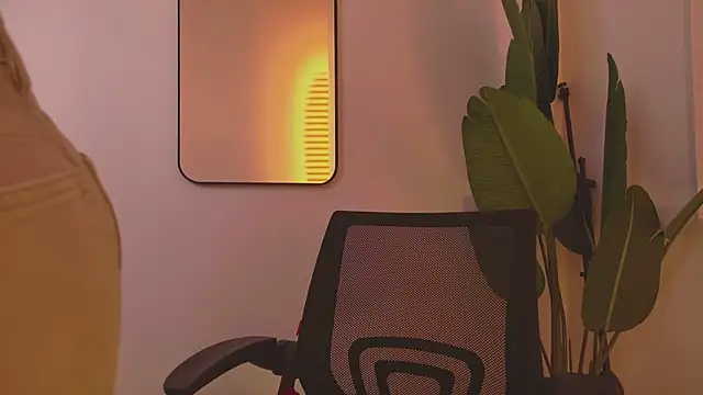 Whitney Svonn online show from March 2025 10:30:02 AM