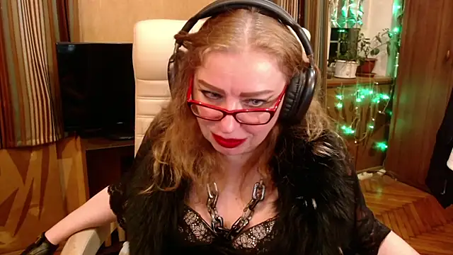 Snapshot of Miss_Tress chatting on June 2026 06:54:02 PM Miss Tress online show from June 2026 06:54:02 PM