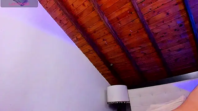 Tom Bailey online show from February 2026 12:45:02 PM