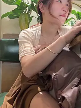 Emily 9xx online show from March 2025 08:47:02 AM