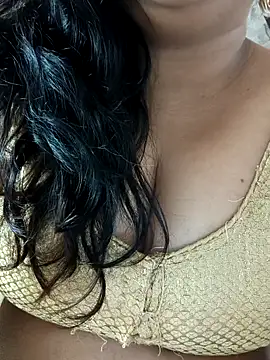 Snapshot of cuteyqueen chatting on February 2025 05:41:01 AM cuteyqueen online show from February 2025 05:41:01 AM