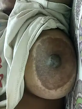 Snapshot of cuteyqueen chatting on February 2025 12:16:01 PM cuteyqueen online show from February 2025 12:16:01 PM