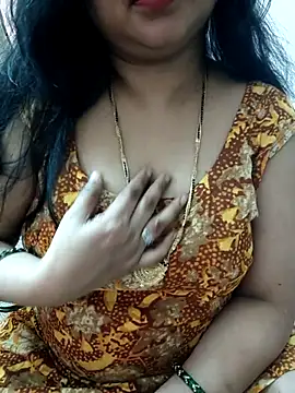 Snapshot of cuteyqueen chatting on October 2025 06:47:01 AM cuteyqueen online show from October 2025 06:47:01 AM