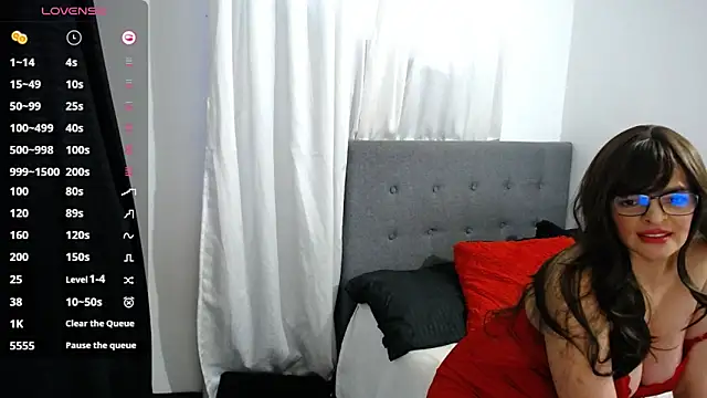 shayla 10 online show from October 2025 10:46:02 AM