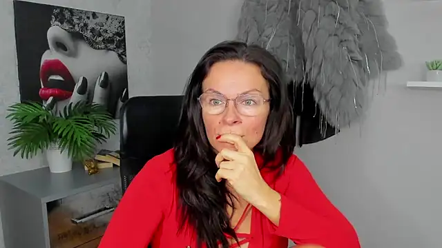 HelenLuxx online show from February 2025 06:40:02 AM