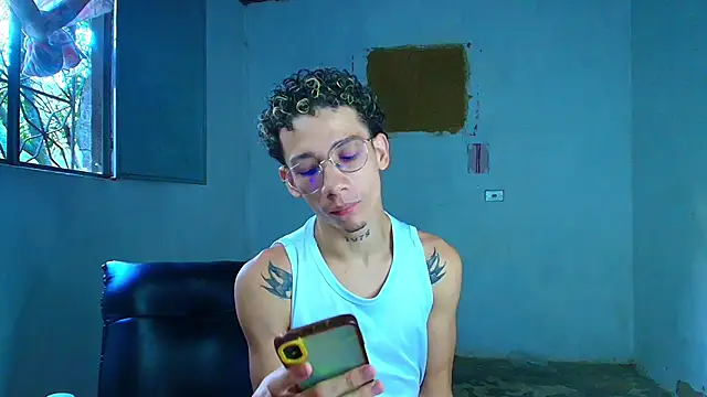 Snapshot of mateodeamjo chatting on February 2026 09:32:01 PM mateodeamjo online show from February 2026 09:32:01 PM