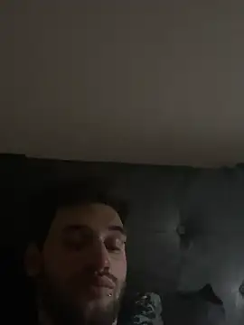 Snapshot of Loorenz_Xxx chatting on December 2024 08:45:01 PM Loorenz Xxx online show from December 2024 08:45:01 PM