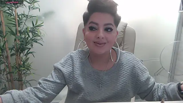 BustyAllyy online show from December 2024 10:27:01 PM