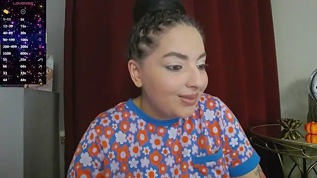 BustyAllyy online show from October 2025 05:02:02 PM