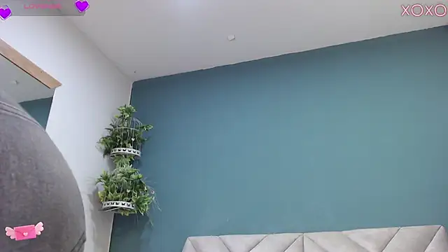 SharisWillian online show from September 2025 04:03:01 AM