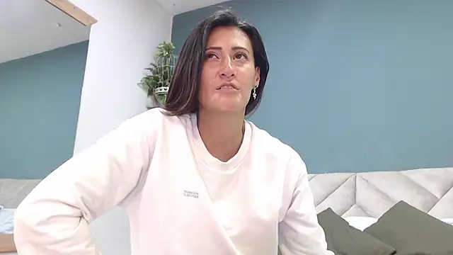 SharisWillian online show from October 2025 03:48:01 AM