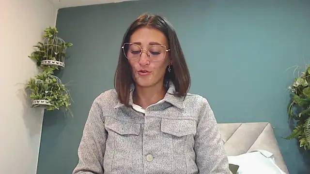 SharisWillian online show from December 2025 04:07:02 AM