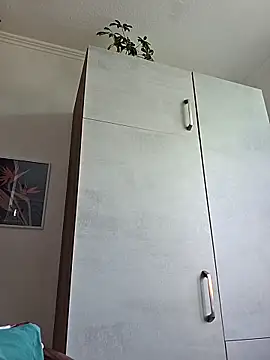 Schnubby1 online show from February 2025 11:30:01 AM