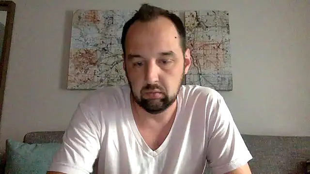 Snapshot of Kink_Master_Daddy chatting on June 2026 01:16:01 AM Kink Master Daddy online show from June 2026 01:16:01 AM