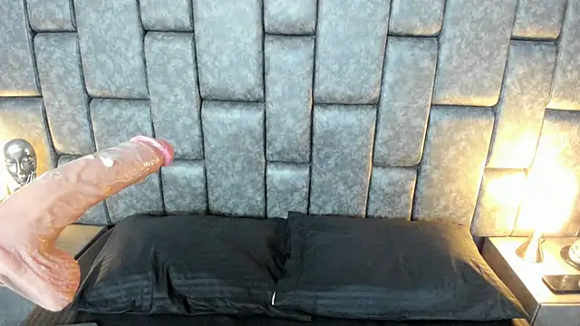 Foxy Assh  online show from February 2025 11:25:01 AM