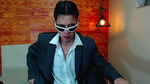 Bastiaan 28 online show from March 2025 03:02:02 AM