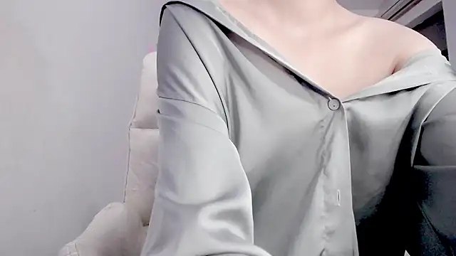 Snapshot of _OMO_ chatting on December 2024 05:55:01 PM  OMO  online show from December 2024 05:55:01 PM