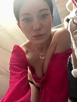 MooonReal online show from January 2025 01:28:01 AM