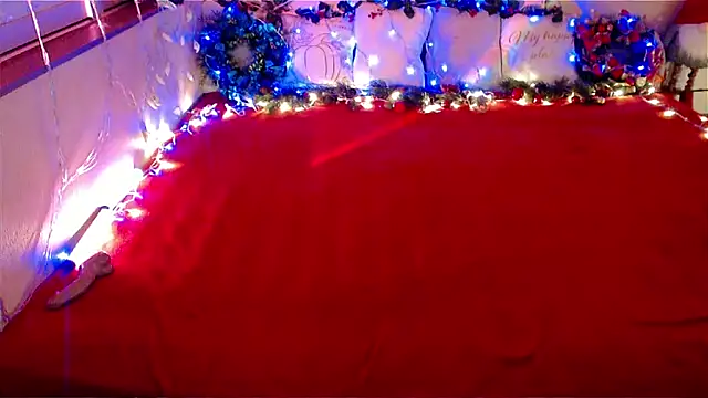 LizaSenri online show from December 2025 08:05:02 PM