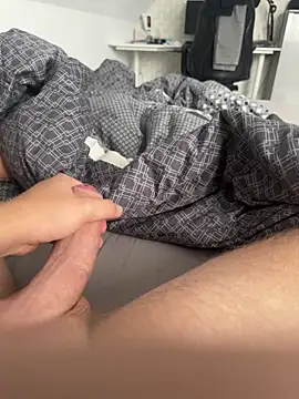 Snapshot of Jungschwanz__18 chatting on September 2025 03:11:01 PM Jungschwanz 18 online show from September 2025 03:11:01 PM