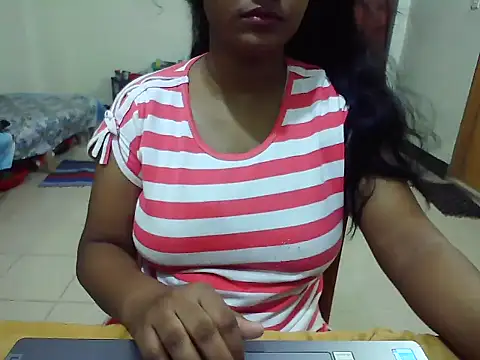 JustinaIra online show from September 2025 08:11:02 PM