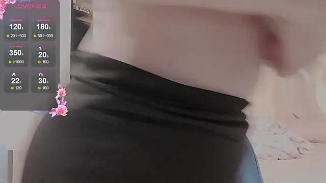 TuyetNhi2k6 online show from February 2025 02:19:02 AM