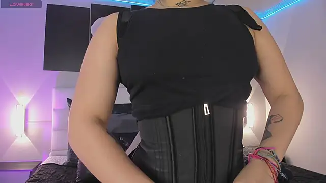 sofi bakerr online show from October 2025 11:33:02 AM