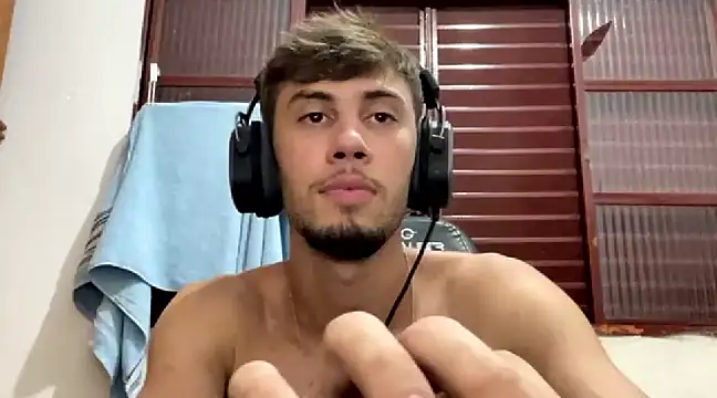 1Hanz online show from February 2025 05:48:02 AM